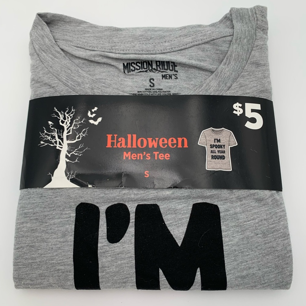 🔥 3 for $12 🔥 Gray T-Shirt “I'm Spooky All Year Round' Print 🎃 Halloween